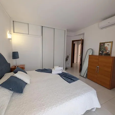 Apartment 5d Baleeira - Casas & Papeis